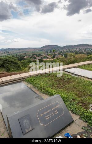 Harare, Simbabwe. Grabsteine der Helden des Regimes in Harare's Heroes Acre. Stockfoto