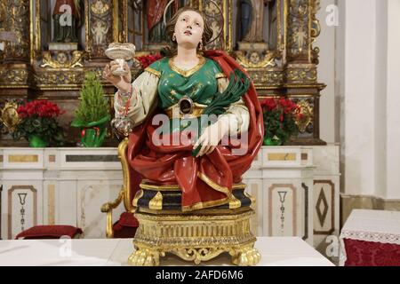 Antike Statue von Saint Lucia verehrt in der Stadt Minori an der Amalfiküste Stockfoto