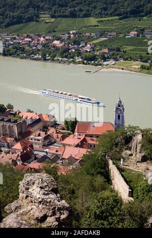 Blick von oben in den Abbey Dürnstein, Dürnstein, Donau, Wachau, Oberösterreich, Österreich, Europa Stockfoto