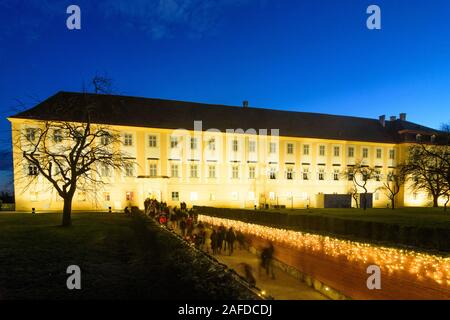 : Engelhartstetten Schloss Hof Schloss, Weihnachtsmarkt im Marchfeld, Niederösterreich, Lower Austria, Austria Stockfoto