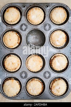 Hausgemachte Weihnachten mince pies Stockfoto