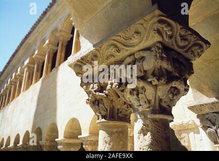 Romanischen Kreuzgang. Santo Domingo de Silos, Burgos Provinz Castilla Leon, Spanien. Stockfoto