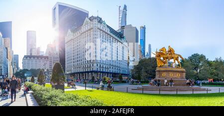 Blick auf den Grand Army Plaza und Sherman Memorial, Manhattan, New York City Stockfoto