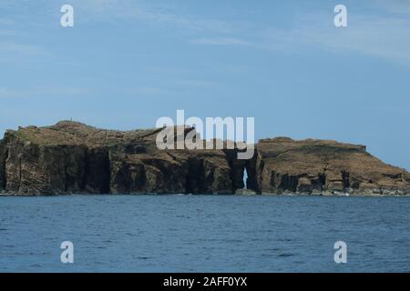 Ilheus da Madalena ein Blick von Fähre von Pico, Faial, Azoren, Portugal reisen Stockfoto