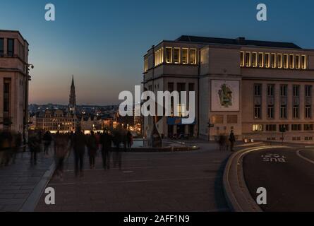 Sonnenuntergang an einem heißen Tag am "Mont des Arts" (Brüssel) Stockfoto