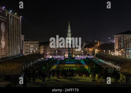 Sonnenuntergang an einem heißen Tag am "Mont des Arts" (Brüssel) Stockfoto