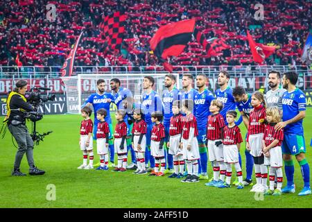 Mailand, Italien. 15 Dez, 2019. us Sassuolo squadraduring Mailand vs Sassuolo, italienische Fußball Serie A Männer Meisterschaft in Mailand, Italien, 15. Dezember 2019 - LPS/Fabrizio Carabelli Credit: Fabrizio Carabelli/LPS/ZUMA Draht/Alamy leben Nachrichten Stockfoto