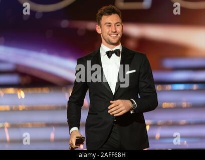 Baden Baden, Deutschland. 15 Dez, 2019. Athletik Weltmeister Niklas Kaul nimmt seine portsman's des Jahres'. Quelle: Patrick Seeger/dpa/Alamy leben Nachrichten Stockfoto