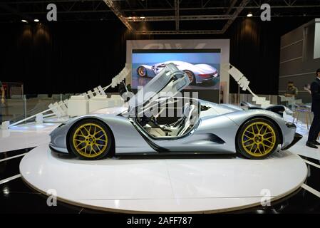 DUBAI, VAE - 16. NOVEMBER: Die Aspark Owl Sport elektrische Auto ist Auf der Dubai Motor Show 2019 Am 16. November 2019 Stockfoto