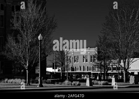 Alte Straßenlaternen, Randal County Court House, Canyon Texas Courthouse Square, Canyon, Texas Stockfoto