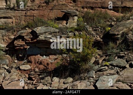 Rock Bluff Küste des Lake McKinsey, Texas Panhandle. Stockfoto