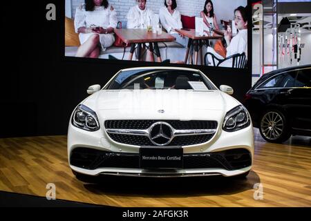 Nonthaburi, THAILAND, Dezember 2018: Mercedes Benz in Bangkok International Motor Expo 2018 zertifiziert in der Impact Arena Ausstellung Muangthon Stockfoto