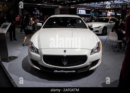 Nonthaburi, THAILAND, Dezember 2018: Maserati Quattroporte in Bangkok International Motor Expo 2018 Impact Arena Ausstellung Muangthong Stockfoto