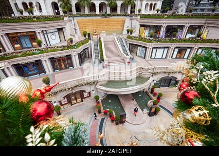 Eingang luxuriöses Einkaufszentrum in 1881 Heritage Compound. Tsim Sha Tsui, Kowloon, Hong Kong, China. Stockfoto