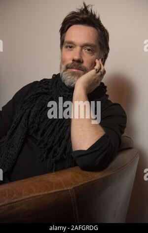 Berlin, Deutschland. 12 Dez, 2019. Der Musiker Rufus Wainwright als Teil einer dpa-Interview. Quelle: Jörg Carstensen/dpa/Alamy leben Nachrichten Stockfoto