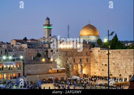 Jerusalem Israel. Felsendom, Tempelberg, und Klagemauer bei Sonnenuntergang Stockfoto