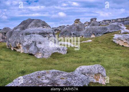 Gebiet bekannt als Elefantenfelsen im Waitaki Basin in der Nähe Oamaru in Neuseeland Stockfoto