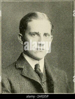 . Haverford College Athletic Jährliche und 1900 Klasse Buch. CHRISTIAN FEBIGER Beau Bruinmel zog seine firstneck-Riegel am 20. März, 1 S7 S Er macht gern ofmaking Motoren und batsem onall Gelegenheiten heraus. Er ist manchmal bekannt asChrissie, Unheil Heuler, andChretieu de Troie Gras. EDWARD DALE FREEMAN Rindfleisch schlug die Stadt Warren miteinem dumpfes Geräusch am 4. April, 1 S7S. Er ist ein fieryorator wenn Aufgescheucht und Überraschen ourfuture Politiker. Hochschule Fuß-Ball aud Schiene Mannschaften, (i) (2) {3) (4); Vice-Pres. Hochschule und Ath. Assn, (4); Advisory Com., (3); Com 5 (2); Vice-Pres. Und Pres. Klasse, (, 2). Stockfoto