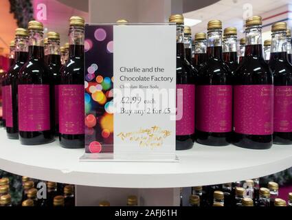 Charlie und die Schokoladenfabrik Fluss Soda in UK Store Stockfoto