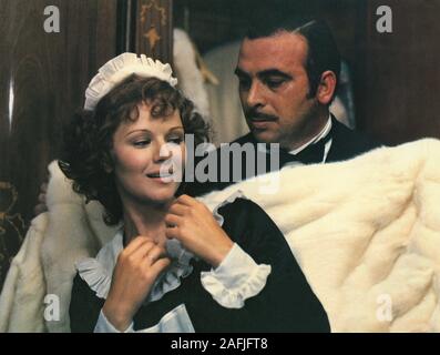 Telefoni bianchi Jahr: Italien 1976 Regie: Dino Risi Vittorio Gassman, Agostina Belli Stockfoto