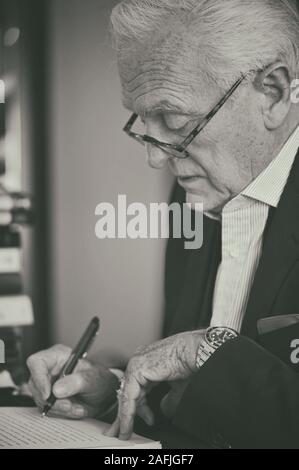 Philippe Labro, französischer Journalist und Autor. Paris, März 2016. Stockfoto