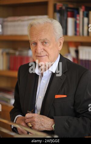 Philippe Labro, französischer Journalist und Autor. Paris, März 2016. Stockfoto