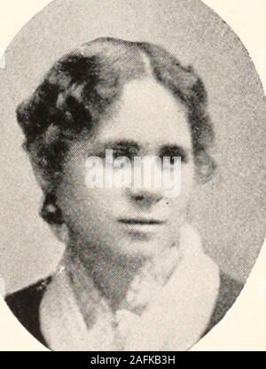 . Abbe-Abbey Genealogie, in Erinnerung an John Abbe und seine Nachkommen. Frau Helen* (Abbe) Howson Harriet Colgate * Abbe siebte Generation 243 Kinder, Horn in Windham George Ahhe Frinh, b. 10.08.1836; d. Sept. 29, 1836. Edwin^^ mith Frink, b. Sept. 22, 1842; d. 1892. Er m. Maria C. Thayer, b. 1842; d. 1892. Kinder: Ich. Andrew Thayer, b. 1868, d. in St. Paul, Minn., März 4,1886, in Windham begraben, war ein vielversprechender junger Mann, der einige Zeit in der Zählung der Pionier-presse employedfor wurde; ii., Louis, b. Mai 16,1869, wohnt in Windham; iii. Mary Elizabeth, b. Sept. 9, 1873, Wohnen Stockfoto