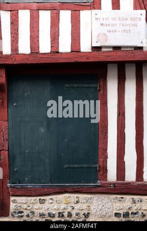 Die Maisons Satie Museum, Honfleur, Normandie, Frankreich Stockfoto