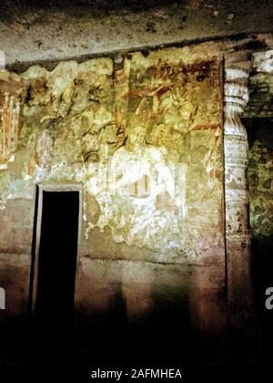 Die Bilder in der Ajanta Höhlen überwiegend die Jataka Geschichten erzählen. Diese sind buddhistische Legenden, die den vorangegangenen Leben des Buddha. Stockfoto