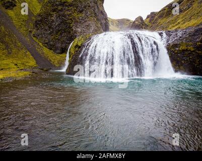 Stjornarfoss Wasserfall in der Nähe von Kirkjubaejarklaustur - Kleifar, oder einfach Klaustur, Island Stockfoto
