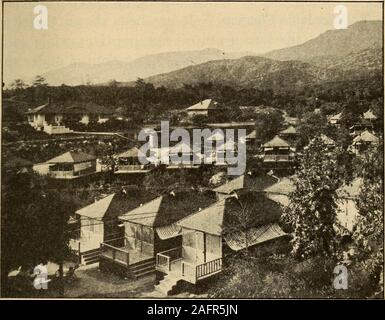 . Gesundheit in Haus und Stadt. Eines der wichtigsten Mittel der Unterdrückung - ing. Andere Krankenhäuser nehmen nur die Früh- und Prob-gekonnt heilbar consumptives. Die Personen geheilt an thesehospitals sind in der Regel in der Lage, Arbeit und theirplaces in der Gemeinschaft wieder aufzunehmen. Sie werden importantcenters in die Verbreitung von Informationen über die Heilung von Konsum und auf hygienische Art und Weise zu leben. Die Tuberkulose Dispensary. - Viele große citiesmaintain Krankenstationen für die Anerkennung und treatmentof Tuberkulose. Hier eine nicht für medicaladvice zu zahlen können ohne Gebühr auf Tuberkulose untersucht werden. Wenn er von diesem Leiden ist Stockfoto
