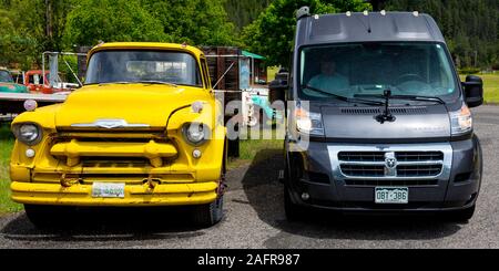 Mai 25, 2019, Idaho USA - Fotograf Joe Sohm RV und Gelb Idaho Junk-Lkw Stockfoto