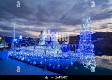 Las Vegas, DEC 14: Christmas Boot Wettbewerb der Callville Bay Resort & Marina am 14.Dezember, 2019 in Las Vegas, Nevada Stockfoto