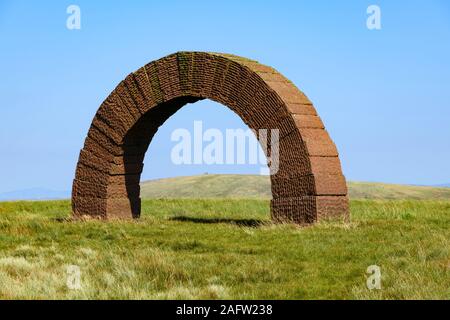 Benbrack Arch, The Striding Arches, Skulptur von Andy Goldsworthy, Dumfries & Galloway, Schottland Stockfoto