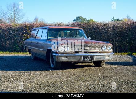 1963 Ford Galaxy Country Sedan Kombi, Patina oder Ratte Look '60s American Car mit einem 6/3 Liter V8 Stockfoto