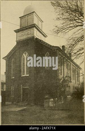 . Geschichte der Presbyterianischen Kirchen der Weg Tal: Adressen im Sesquicentennial der oberen und unteren Pfad Tal Kirchen und die Geschichte dieser Kirchen, Oktober 18-20, 1916 geliefert. e als Götter inspiriert Nachricht das Bekenntnis des Glaubens zu Menand. Presbyterianische Kirchen 25 Fünfte - ein Wort, das diesem Mans wholeministery Treue beschrieben wurde. Die alten Propheten describesthe Messias, sagen, daß die Treue wurde der Gürtel ofhis Lenden. In der Art und Weise, wie war das wahr sein Knecht. In seinen verschiedenen Kanzel Termine, seine vielen communionseasons, seiner pastoralen krank und sozialen Besuche, in Stockfoto