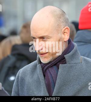 London, UK, 16. Dez 2019, Labour MP Stephen Kinnock verlässt das Haus des Parlaments auf der erste offizielle Tag im Parlament nach der Wahl. Quelle: Uwe Deffner/Alamy leben Nachrichten Stockfoto