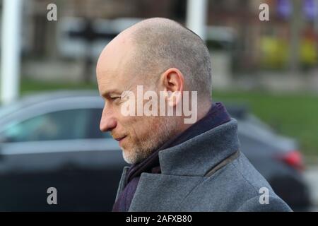 London, UK, 16. Dez 2019, Labour MP Stephen Kinnock verlässt das Haus des Parlaments auf der erste offizielle Tag im Parlament nach der Wahl. Quelle: Uwe Deffner/Alamy leben Nachrichten Stockfoto