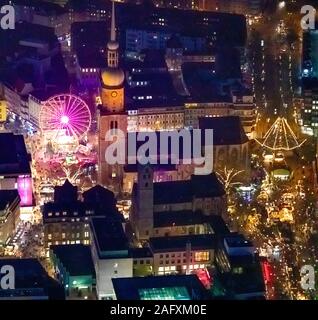 Luftbild, Weihnachtsmarkt Dortmund zwischen Reinoldikirche und Hansamarkt, Riesenrad, Dortmund, Ruhrgebiet, Nordrhein-Westfalen, Deutschland, Dor Stockfoto