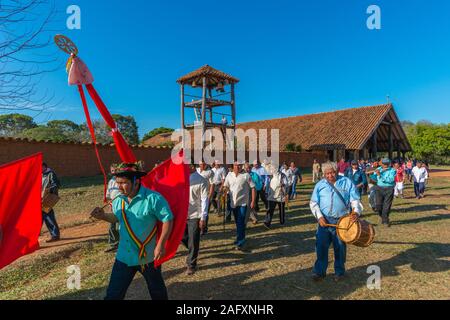 Feria oder religiöse Prozession an die jesuitische Mission Santa Ana, Jesuit, östliche Tiefland, in Bolivien, in Lateinamerika Stockfoto