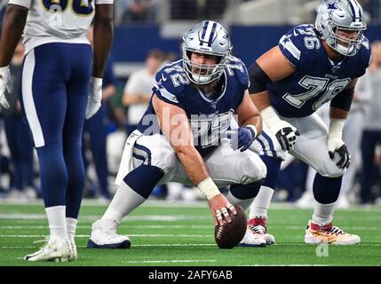 15.12.2019: Dallas Cowboys Zentrum Travis Friedrich #72 während ein NFL Spiel zwischen den Los Angeles Rams und die Dallas Cowboys bei AT&T Stadium in Arlington, TX Dallas besiegt Los Angeles 44-21 Albert Pena/CSM Stockfoto