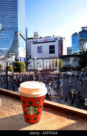 Starbucks Coffee Shibuya, Japan Stockfoto