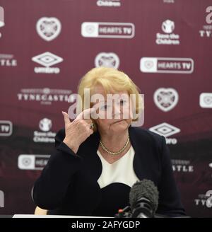 Edinburgh, Schottland, Großbritannien. 17 Dez, 2019. Park Tynecastle. Edinburgh Schottland. DE.17 Dez 19. Herzen Eigentümer Ann Budge Media Konferenz, post-Hauptversammlung im Stadion. Quelle: Eric mccowat/Alamy leben Nachrichten Stockfoto