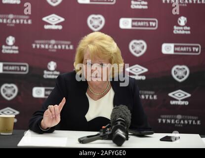 Edinburgh, Schottland, Großbritannien. 17 Dez, 2019. Park Tynecastle. Edinburgh Schottland. DE.17 Dez 19. Herzen Eigentümer Ann Budge Media Konferenz, post-Hauptversammlung im Stadion. Quelle: Eric mccowat/Alamy leben Nachrichten Stockfoto