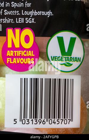 Keine künstlichen Aromen & V Vegetarische Symbole Logos auf Paket der Stoßfänger Beutel fliegende Untertassen Sorbet gefüllt wafer Scheiben Stockfoto