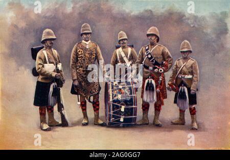 "Private, Trommler, Pfeifer, und Hornist - die Black Watch', 1900. Schwarze Infanterie Bataillon Watch der Königlichen Regiment von Schottland wurden in Indien ab 1896 stationiert, aber nach Südafrika für Service gesendet im Zweiten Burenkrieg. Von "Südafrika, Transvaal Krieg, Bd. III", von Louis Creswicke. [T. C.&amp; E.C.-Buchse, Edinburgh, 1900] Stockfoto