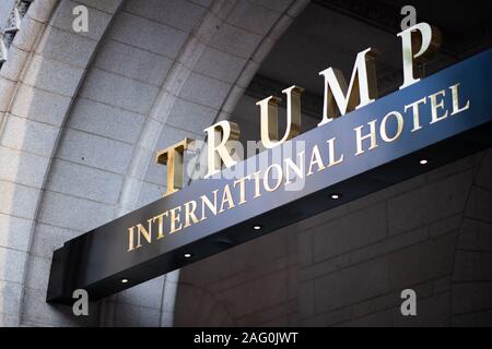 Eine allgemeine Ansicht der Trump International Hotel in Washington, D.C., die in der Old Post Office Building in Downtown Washington wohnt, als am 3. August 2019 gesehen. (Graeme Sloan/Sipa USA) Stockfoto