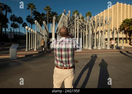 Urban Light Skulptur am Los Angeles Museum für Zeitgenössische Kunst, Los Angeles, Kalifornien, USA Stockfoto