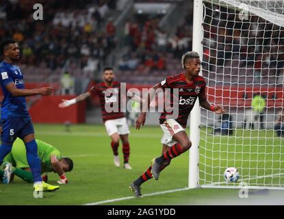 Von Flamengo Bruno Henrique feiert zählen das zweite Ziel während der FIFA Club Wm Finale von der Khalifa International Stadium, Doha. Stockfoto