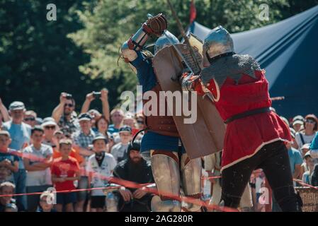 07/07/2018 Wojnowice, Polen, Turnier, Ritter' Match auf dem Schlachtfeld Stockfoto